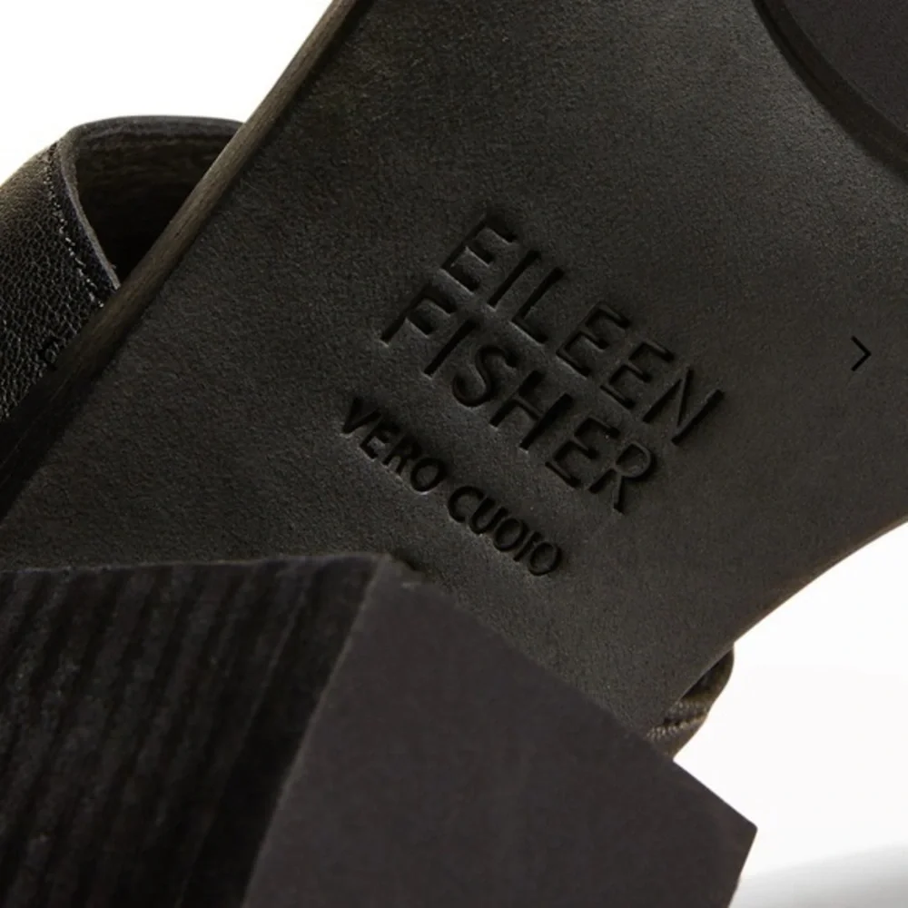 Eileen fisher ARTS ankle- cuff leather sandal